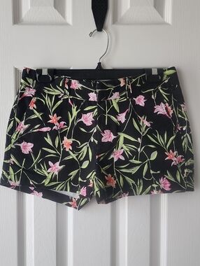 Khakis by GAP City 3" Shorts - Tropical Print